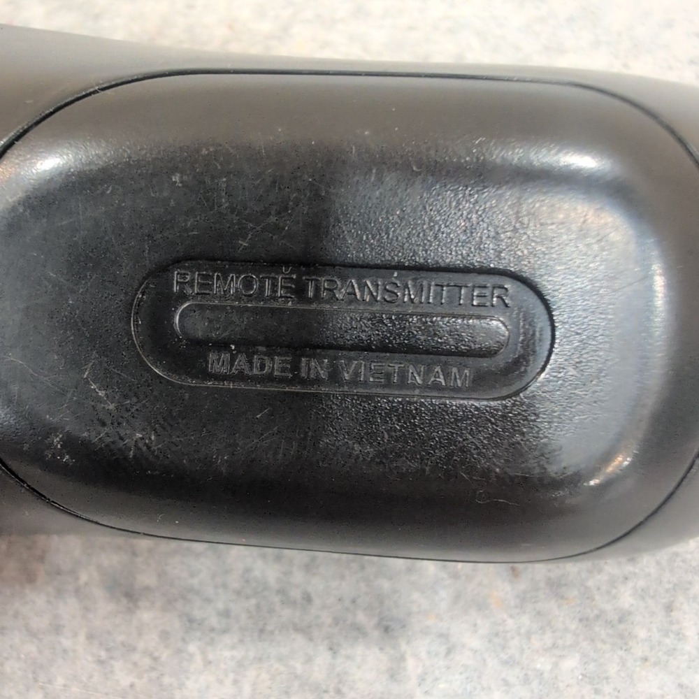 RCA RCR414BHE 4-Device Universal Remote Control Backlit Black R271U1 3AB36KE - Picture 2 of 4